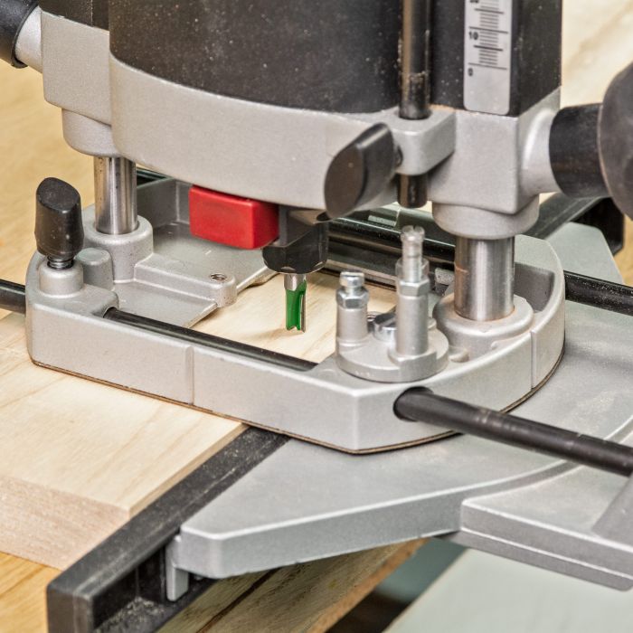 Trend CraftPro 1/4in Shank Two Flute Straight Router Cutter Bit Ref: 5.5mm dia x 19mm cut depth